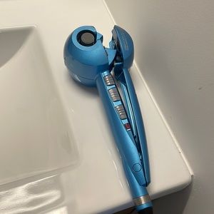 USED BaBylissPro Miracurl Pro Nano Titanium Professional Curl Machine in Blue